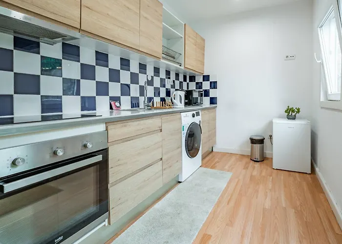 Maria Pia Whith Terrace 2